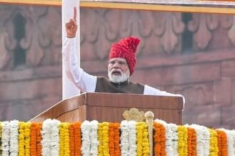 Prime Minister Narendra Modi Explaining about Sapta Dhara