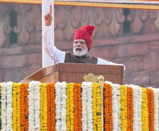 Prime Minister Narendra Modi Explaining about Sapta Dhara