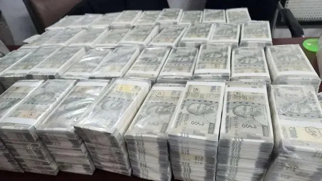 Fake Notes